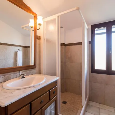 Ibipozo For 6 Near Bolera Reservoir Cuenca (Jaen)